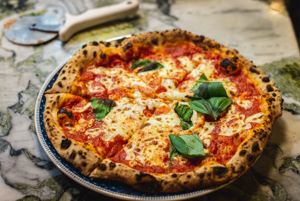 Where to Eat in North Dartmouth, MA: A Gastronomic Adventure